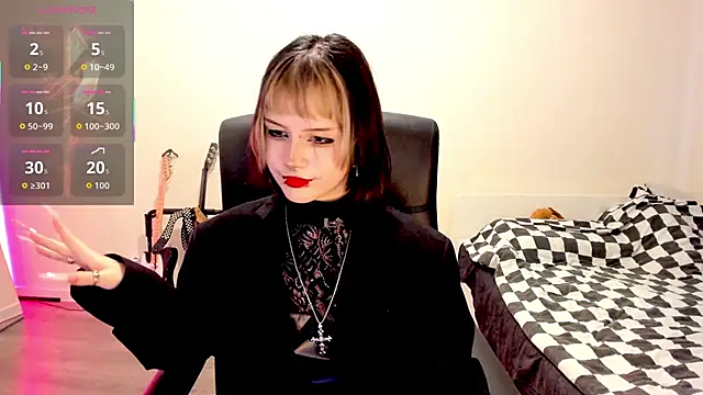 LiyaLuna online show from 27, 10, 2025