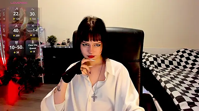 LiyaLuna online show from 16, 12, 2025