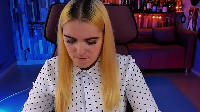 Stef Nicks online show from 9, 9, 2025