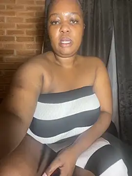 Snapshot of SEXYBOOBS21D chatting on 8, 10, 2025 SEXYBOOBS21D online show from 8, 10, 2025