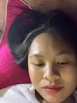 NhuFox online show from 5, 12, 2025