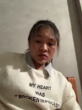 NhuFox online show from 9, 2, 2026