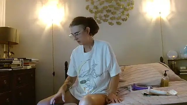 cindwyWow online show from 8, 10, 2025