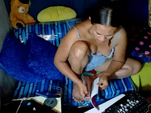 xxloveheart online show from 10, 9, 2025