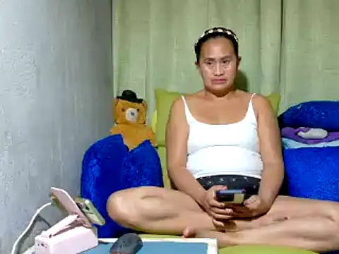 xxloveheart online show from 19, 3, 2026