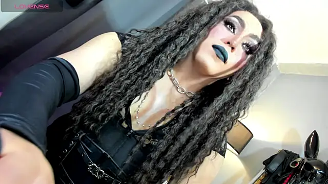 Snapshot of MagnaCumLoader17 chatting on 15, 10, 2025 MagnaCumLoader17 online show from 15, 10, 2025