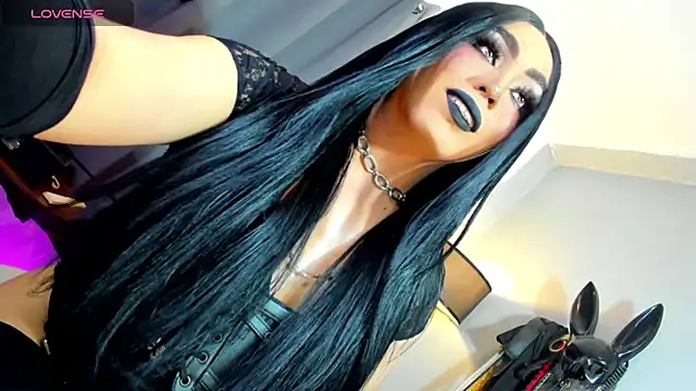 Snapshot of MagnaCumLoader17 chatting on 28, 10, 2025 MagnaCumLoader17 online show from 28, 10, 2025