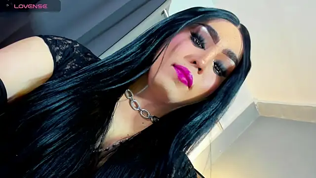 Snapshot of MagnaCumLoader17 chatting on 2, 11, 2025 MagnaCumLoader17 online show from 2, 11, 2025