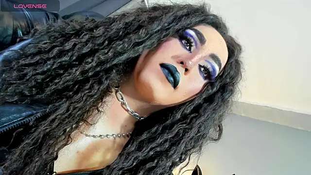 Snapshot of MagnaCumLoader17 chatting on 3, 11, 2025 MagnaCumLoader17 online show from 3, 11, 2025