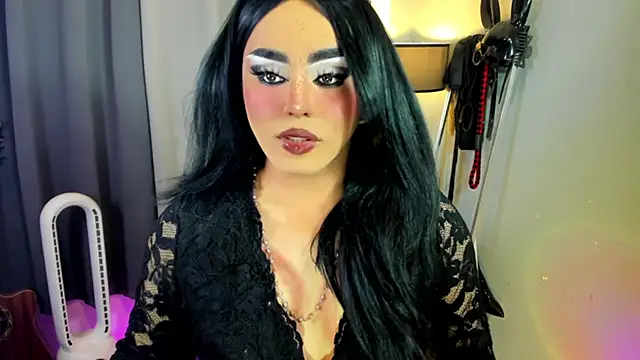 Snapshot of MagnaCumLoader17 chatting on 20, 11, 2025 MagnaCumLoader17 online show from 20, 11, 2025