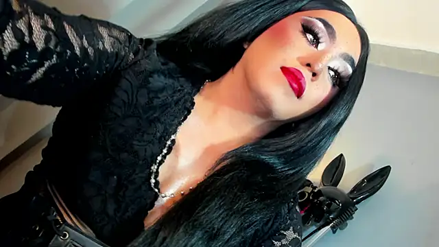 Snapshot of MagnaCumLoader17 chatting on 26, 11, 2025 MagnaCumLoader17 online show from 26, 11, 2025