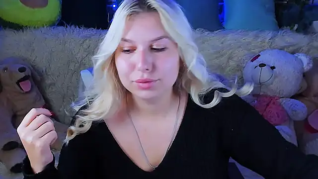 ChloeRicc online show from 12, 9, 2025