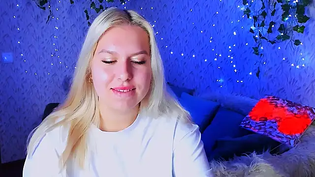 ChloeRicc online show from 9, 10, 2025