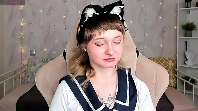 Tori Cutie online show from 21, 4, 2026