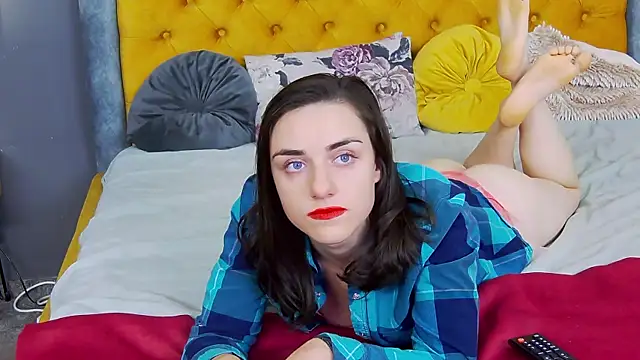 Jessica White  online show from 1, 10, 2025