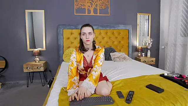 Jessica White  online show from 21, 10, 2025