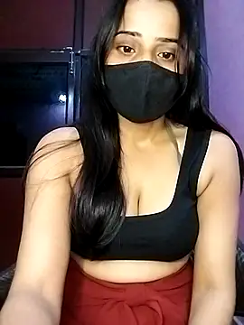 Snapshot of Amisha2 chatting on 6, 11, 2025 Amisha2 online show from 6, 11, 2025