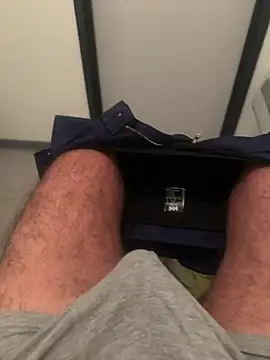 Snapshot of analtake13 chatting on 10, 9, 2025 analtake13 online show from 10, 9, 2025