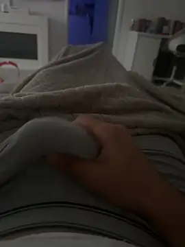 Snapshot of analtake13 chatting on 19, 10, 2025 analtake13 online show from 19, 10, 2025