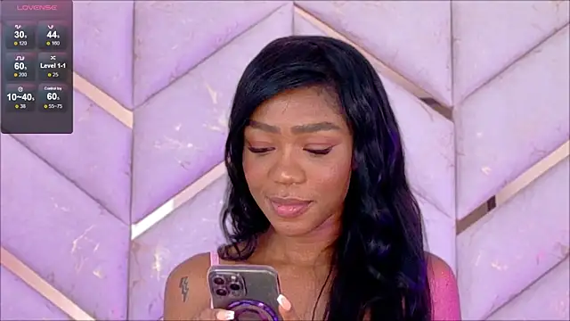 AlanaDoll online show from 8, 9, 2025