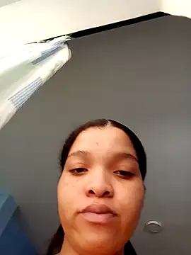 VictoriDior online show from 6, 11, 2025