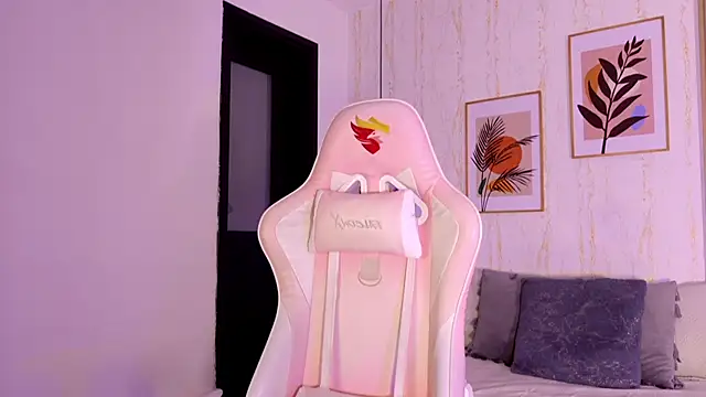 Ayleen Dunkan online show from 25, 9, 2025