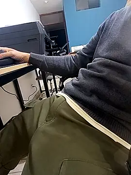 Snapshot of Hugopingonasa2024 chatting on 16, 9, 2025 Hugopingonasa2024 online show from 16, 9, 2025