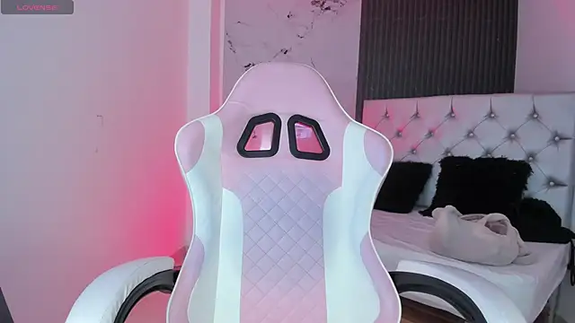 chloesagee online show from 29, 10, 2025