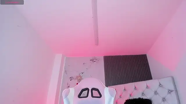 chloesagee online show from 19, 12, 2025