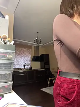 Miranda Kerry online show from 15, 10, 2025