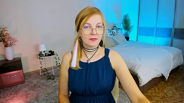 YourUniverser online show from 10, 9, 2025