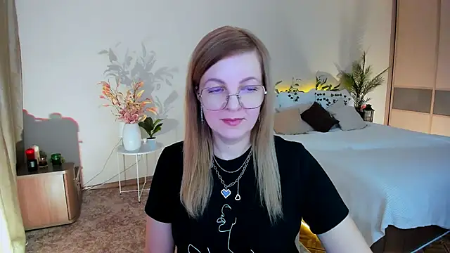 YourUniverser online show from 15, 11, 2025