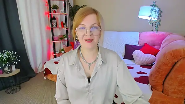 YourUniverser online show from 29, 6, 2026