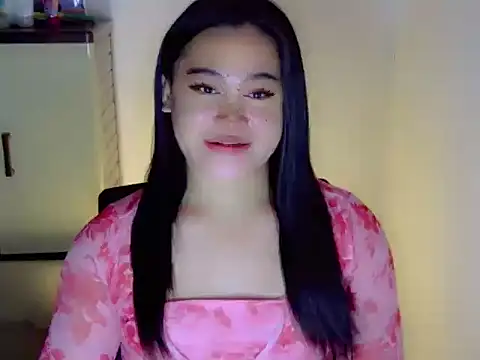 Snapshot of Annierose_ts chatting on 18, 12, 2025 Annierose ts online show from 18, 12, 2025