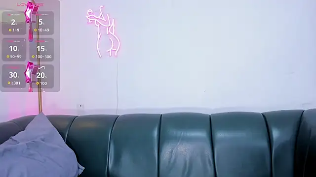 Sexxchubby online show from 28, 11, 2025