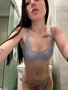 SakuraSara online show from 25, 11, 2025