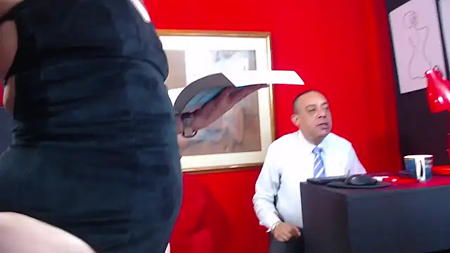 Snapshot of GabrielandAbigail chatting on 21, 2, 2026 GabrielandAbigail online show from 21, 2, 2026