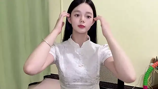 Nicole-13 online show from 17, 9, 2025