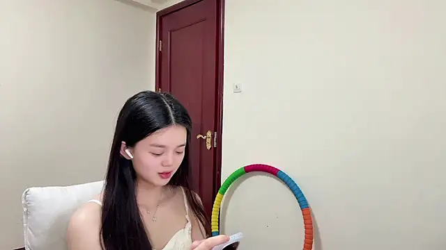 Nicole-13 online show from 13, 4, 2026