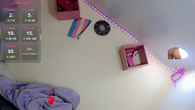 Snapshot of Percy-99 chatting on 23, 10, 2025 Percy-99 online show from 23, 10, 2025