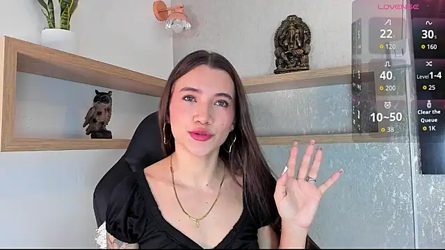 aitana baker  online show from 2, 4, 2026