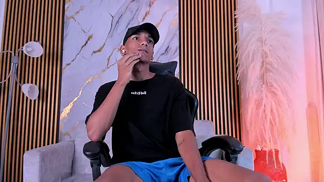 JulienSaint online show from 9, 10, 2025