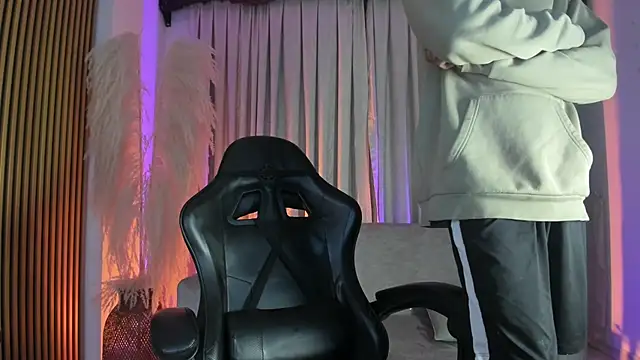 JulienSaint online show from 12, 1, 2026