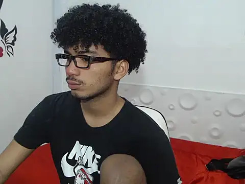 felipecams123 online show from 25, 9, 2025