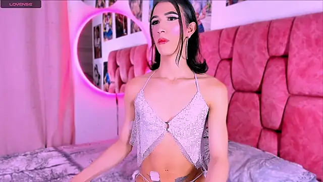 fhalon foxxxys  online show from 10, 9, 2025