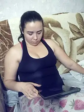 Snapshot of CutieMarine chatting on 9, 10, 2025 CutieMarine online show from 9, 10, 2025