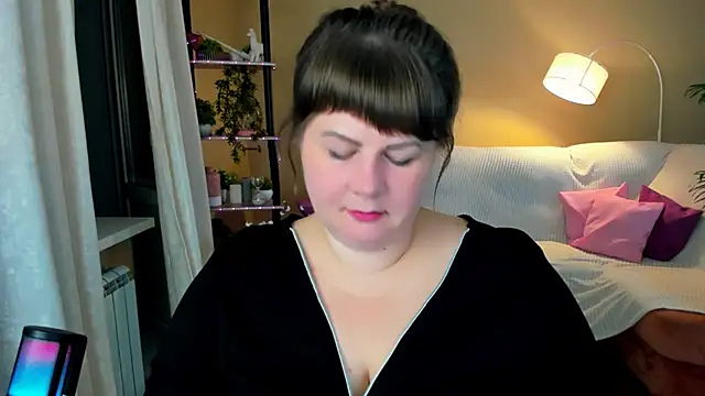 CrystaalStaar online show from 30, 9, 2025