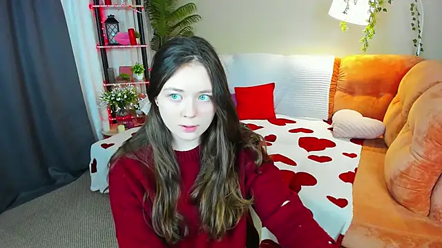 AlluringLookk online show from 4, 4, 2026