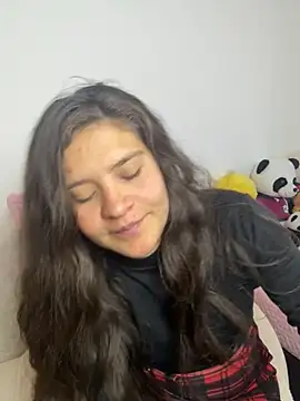 Snapshot of Emilyybennet_ chatting on 7, 11, 2025 Emilyybennet online show from 7, 11, 2025