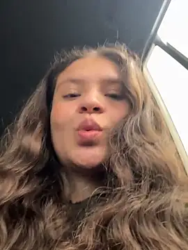 Emilyybennet  online show from 14, 2, 2026